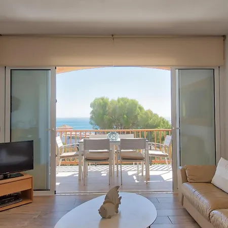Panoramic Sea Views 公寓 卡莱利亚德帕拉弗鲁赫尔