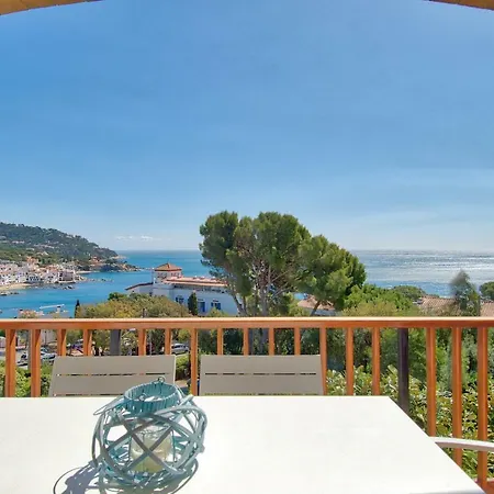 Panoramic Sea Views Apartment