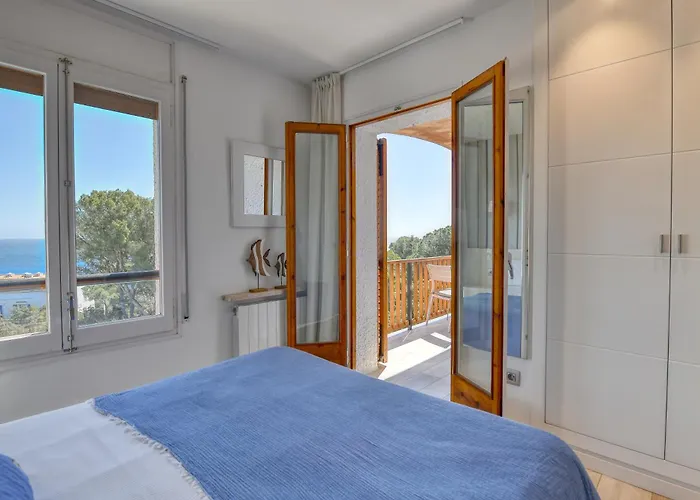 Panoramic Sea Views Daire Calella De Palafrugell
